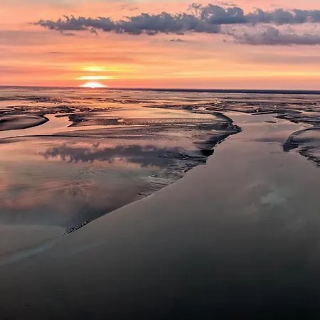 Holiday home H5 Haus Schwalbennest Kaminofen Wlan Butjadingen