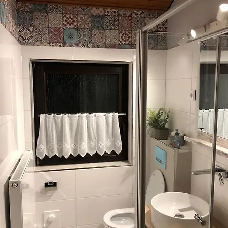 H5 Haus Schwalbennest Kaminofen Wlan *