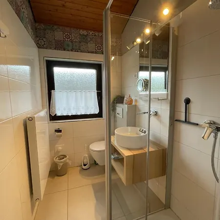 H5 Haus Schwalbennest Kaminofen Wlan *