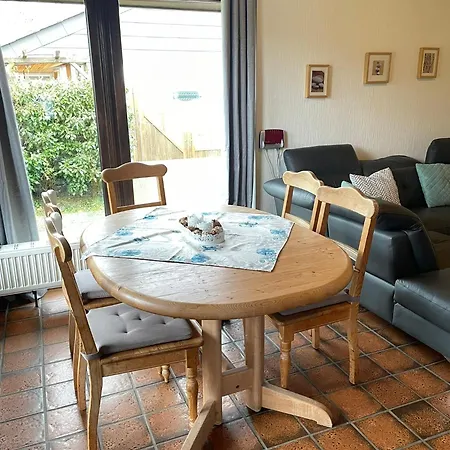 Holiday home H5 Haus Schwalbennest Kaminofen Wlan